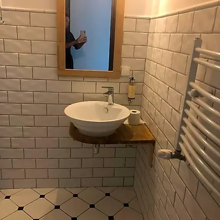 Szálloda Portus 2*